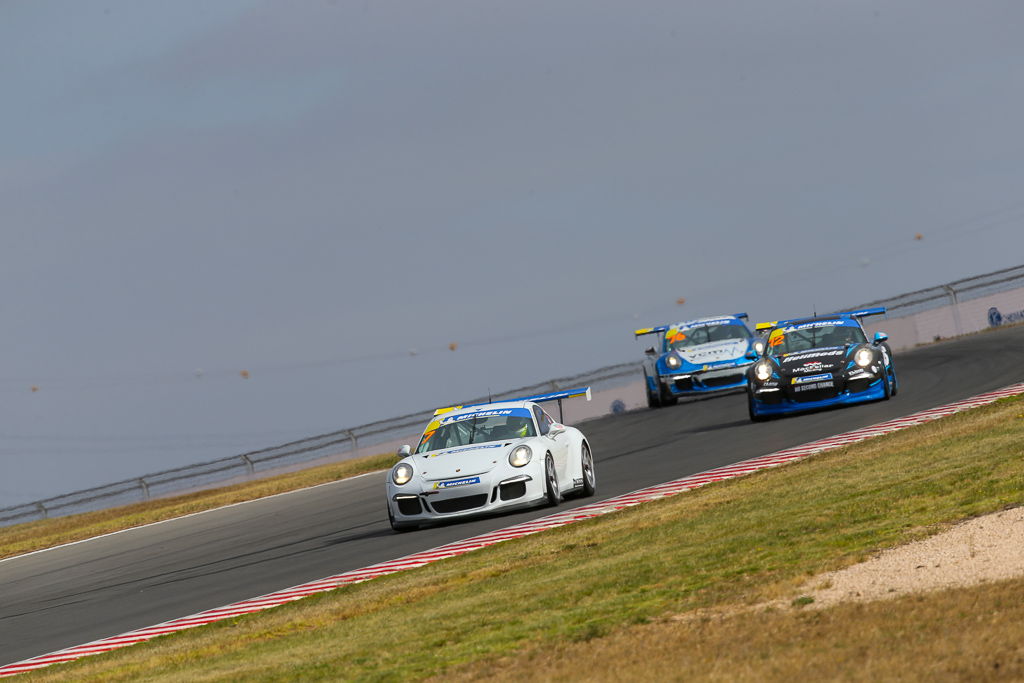Harri Jones with McElrea Racing at Tailem Bend for round 6 of the Porsche GT3 Cup Challenge 2019